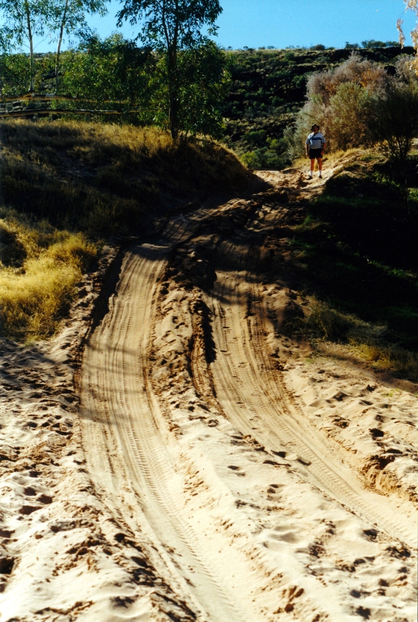 08-10-1999 12 track at Boggy Hole.jpg